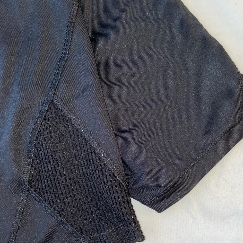 FOREVER 21 BIKER SHORT